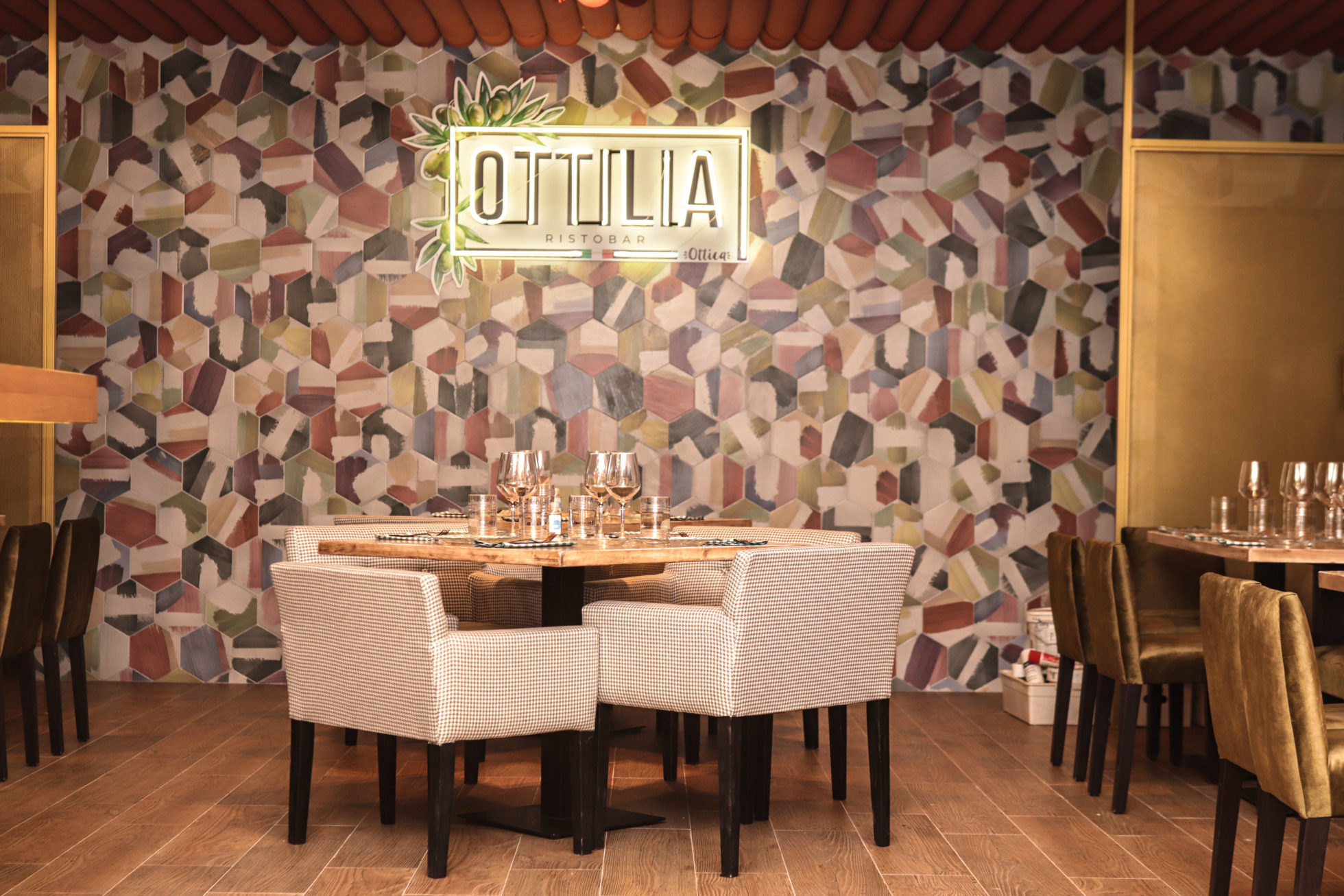 Ottilia restaurante italiano grupo ottica