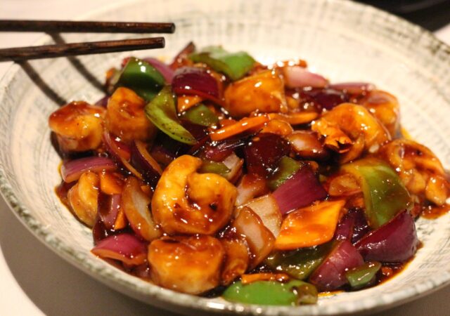 Langostinos en salsa Kung Pao Shanghai Mama Las Tablas